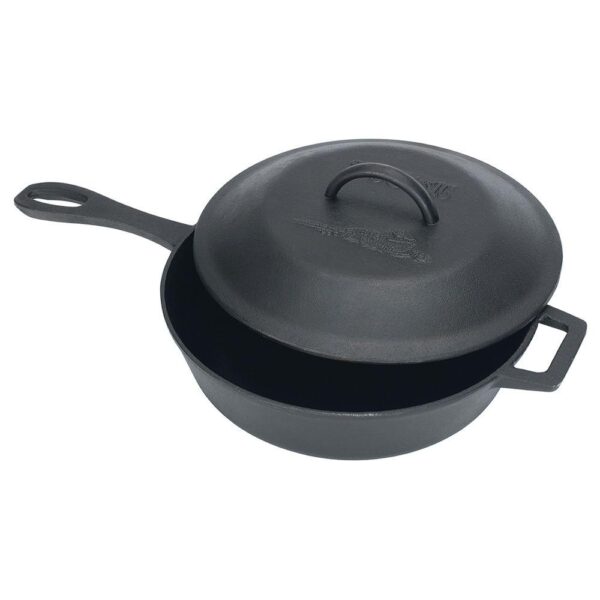 Bayou Classic 10.5 in. Cast Iron Skillet in Black with Lid
