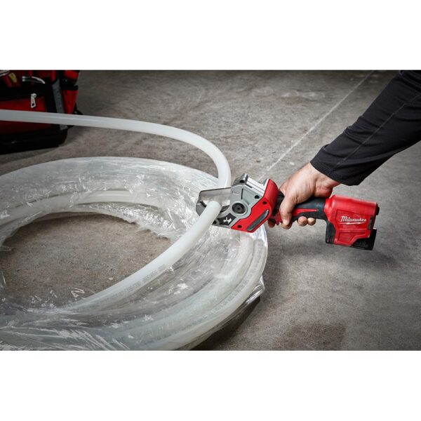 Milwaukee M12 12-Volt Lithium-Ion Cordless PVC Pipe Shear (Tool-Only)
