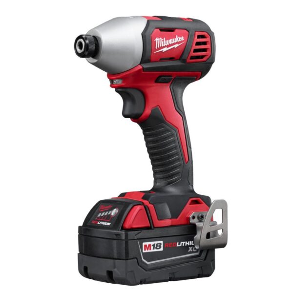 Milwaukee M18 18-Volt Lithium-Ion Cordless Combo Tool Kit (6-Tool) with M18 Wet/Dry Vacuum and Multi-Tool
